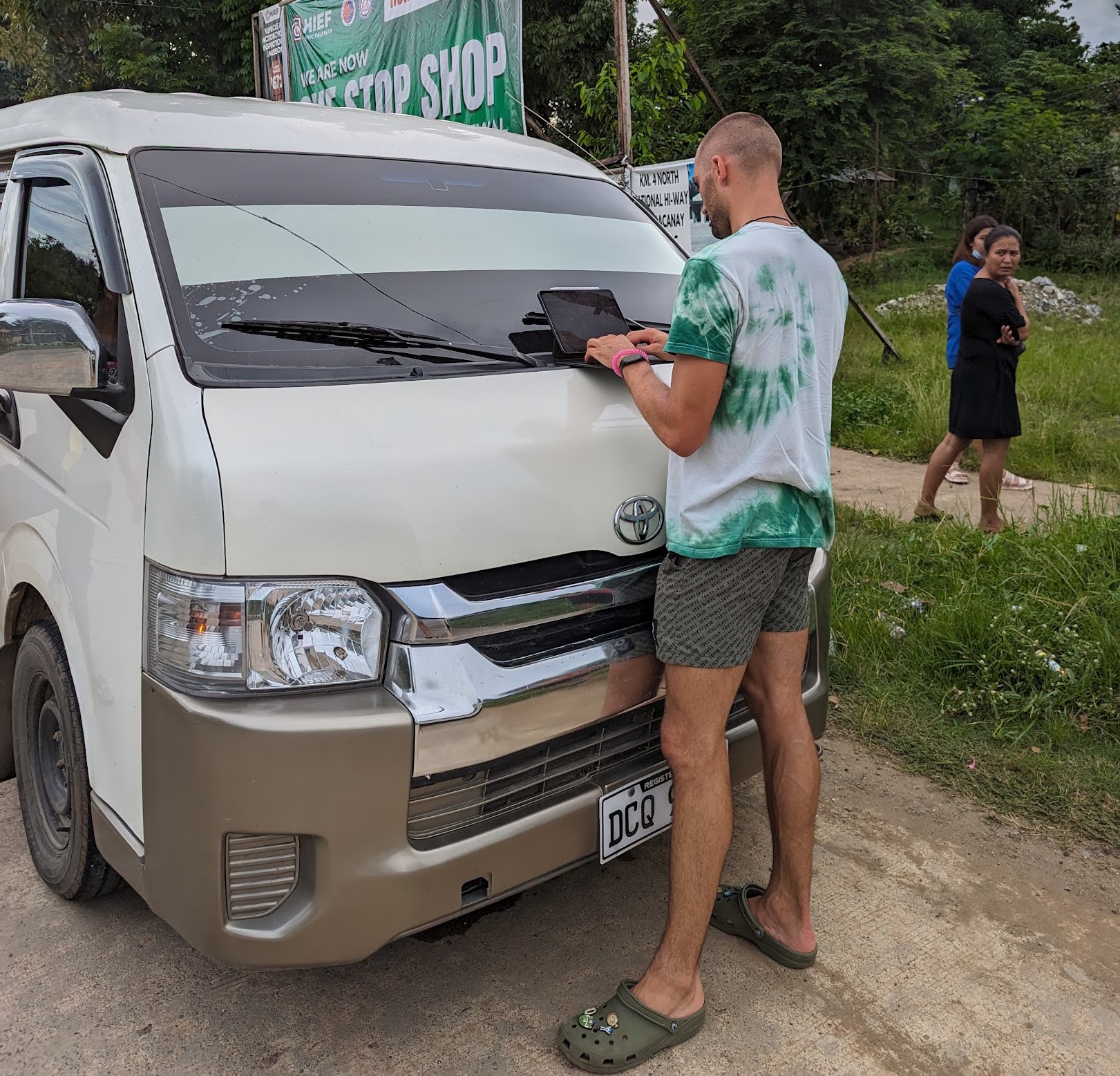 0% chiacchiere 100% lavoro|small