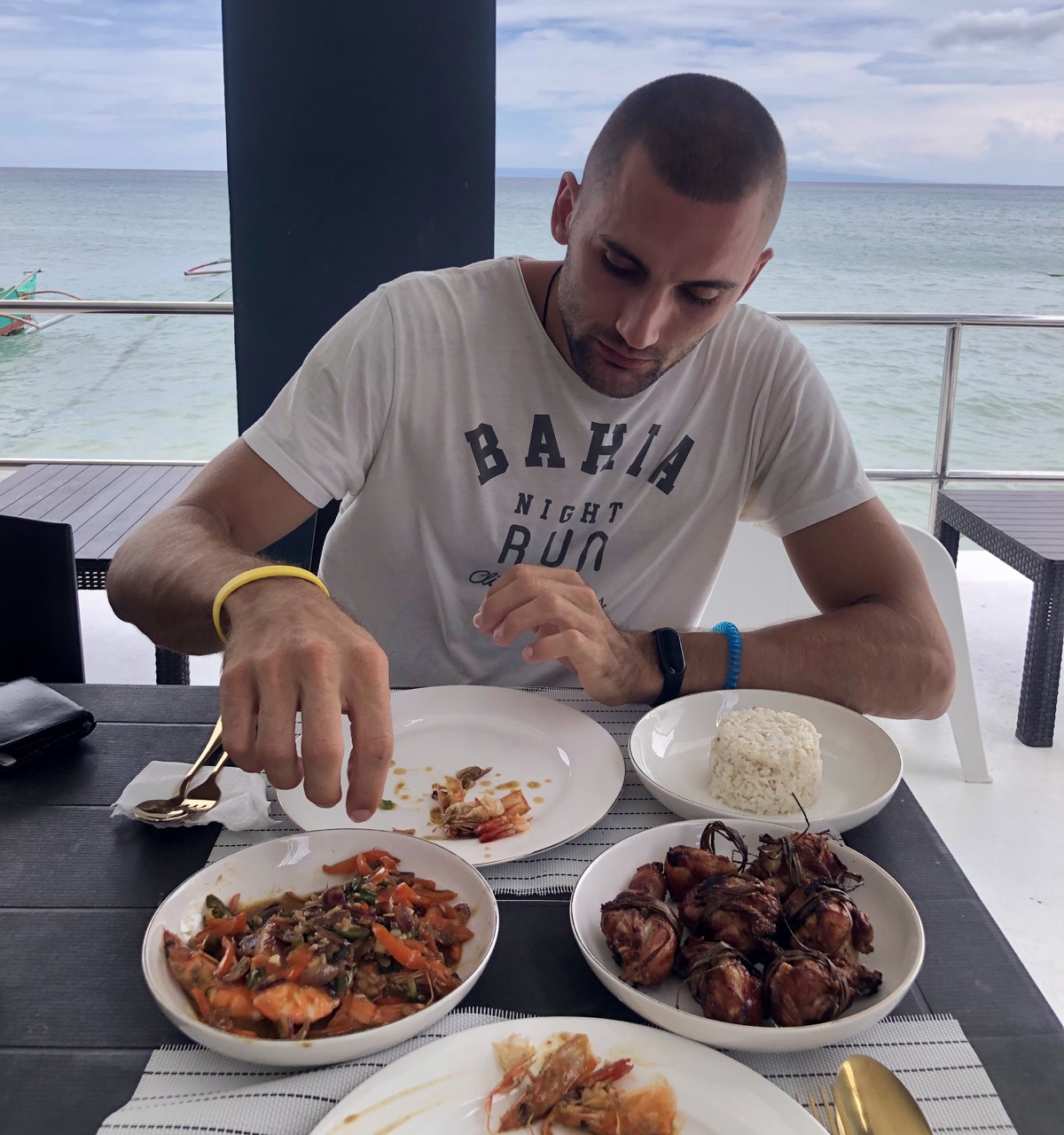 Ultimo pranzo al GT Seaside Inn|small